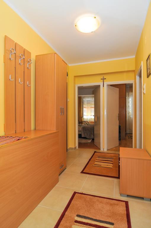 Apartment S&T Tivat Exteriör bild
